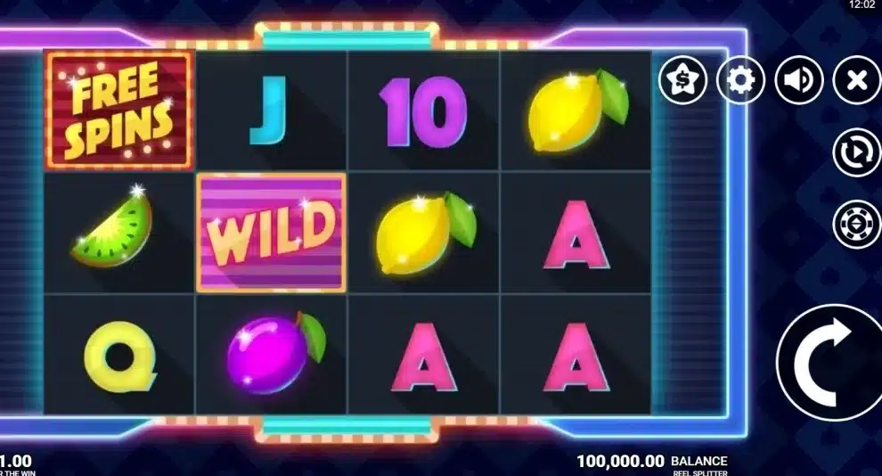 Reel Splitter Slot gameplay screen with fruit symbols and game controls Reel Splitter Slot gameplay screen with fruit symbols and game controls